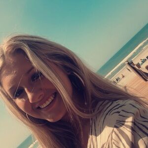 Meet your Posher, Bailey